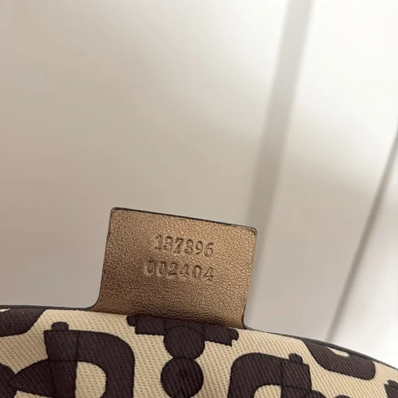 EUC [Gucci] Authenticated Monogram Canvas Jolicoeur Tote Handbag Beige w/ Gold - Picture 13 of 16